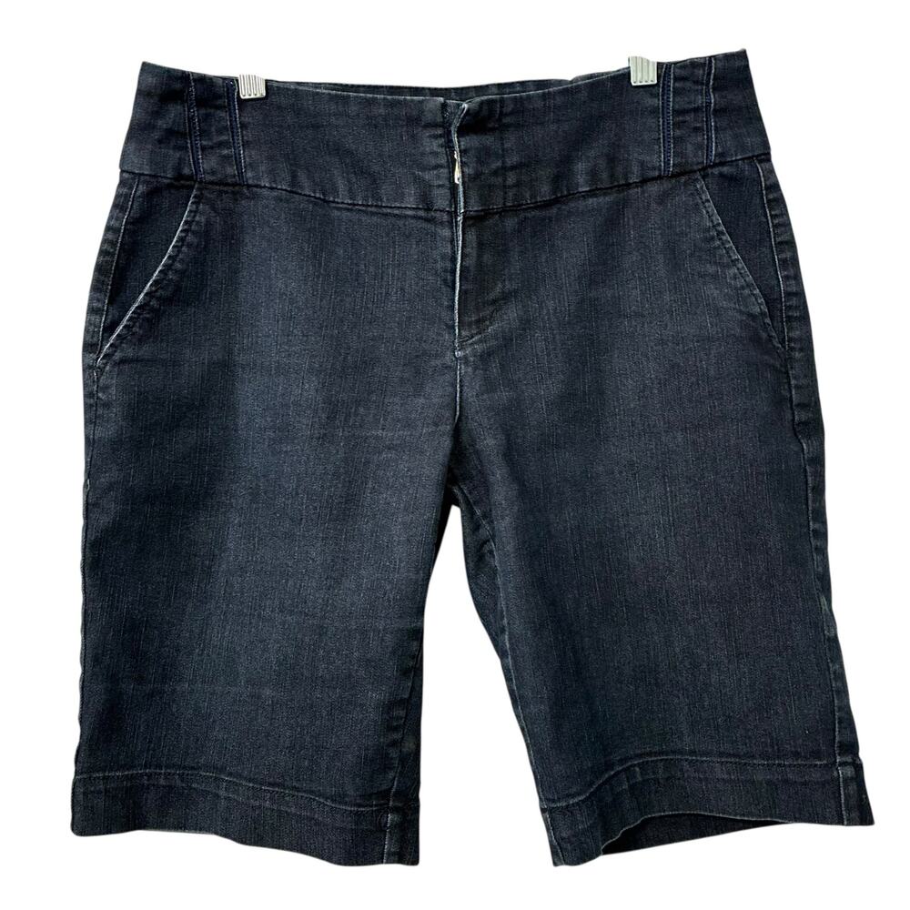 Roz & Ali Jean Shorts With Pockets Blue Denim Womens Size 8